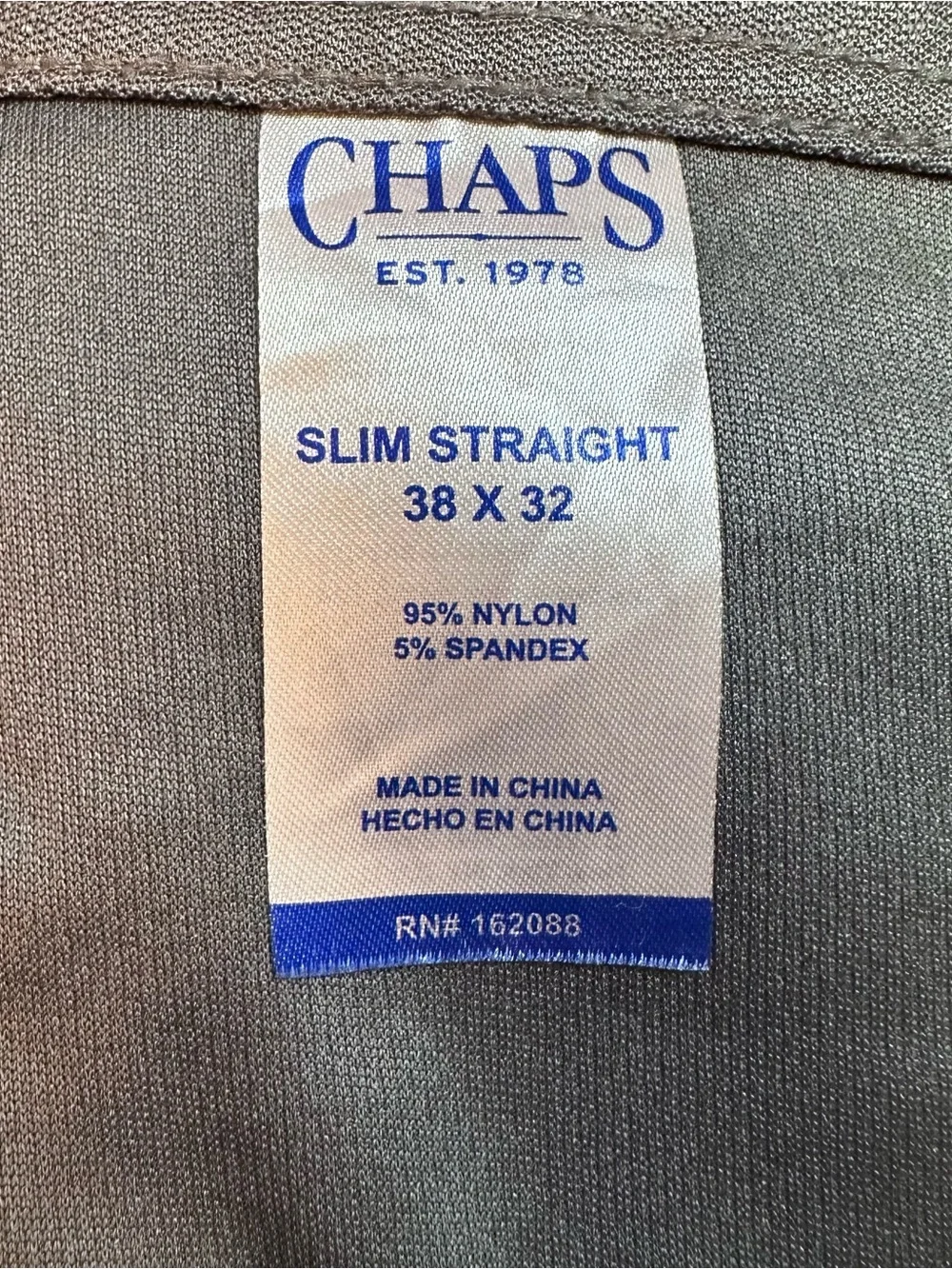 Chaps Men’s Slim Straight Performance Stretch Chinos Khakis Size 38x32 Golf